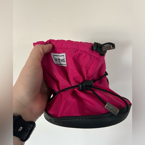 STONZ BABY AND TODDLER PINK WINTER BOOTIES Size large - Picture 2 of 7
